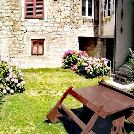 Ferienwohnung Rabski Dvor Rab Town Exterior foto