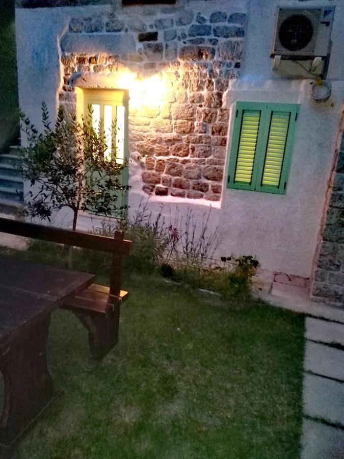 Ferienwohnung Rabski Dvor Rab Town Exterior foto