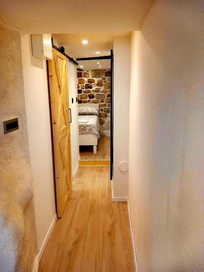 Ferienwohnung Rabski Dvor Rab Town Exterior foto